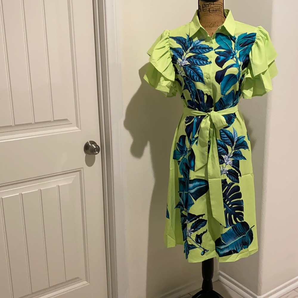 Button down floral belted Ruffle sequin Dress size L